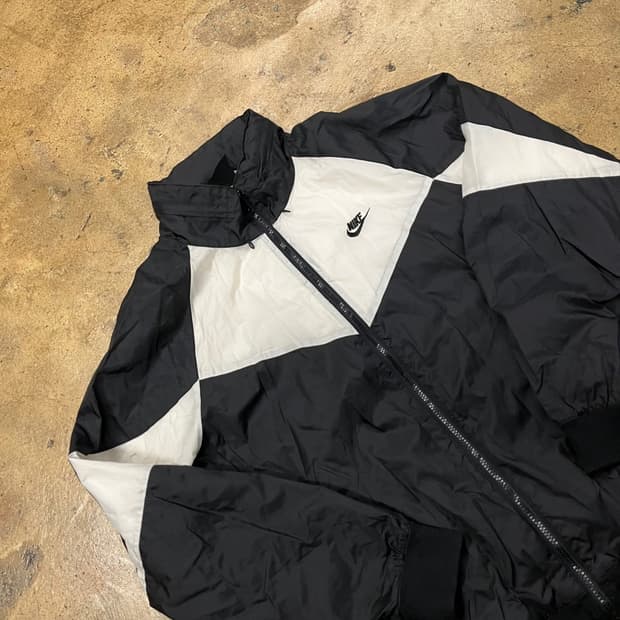 [정품/XL] 나이키 바람막이 블랙 화이트 b17