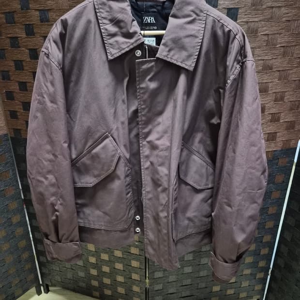 (새제품)자라 왁싱 크롭 자켓 L size