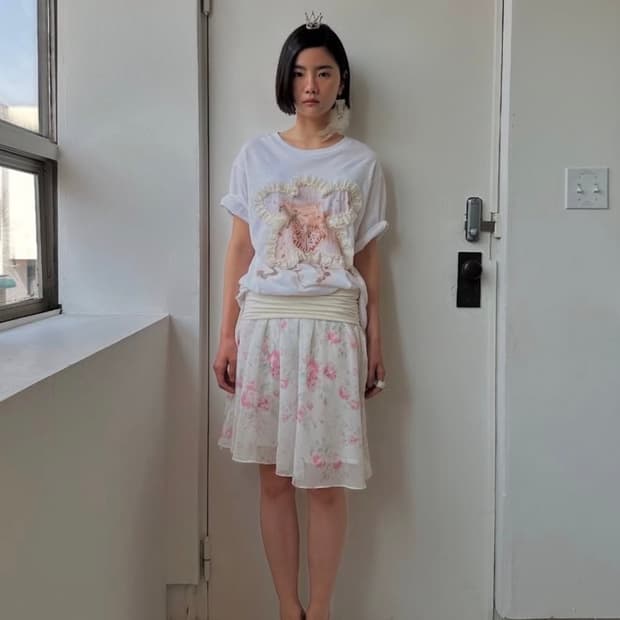 콜로신스 플라워 스커트 lotus midi skirt ivory 구합니다