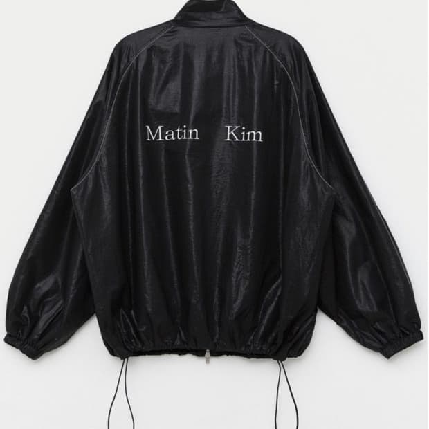 마뗑킴 코팅 바람막이 (전용케이스 포함)