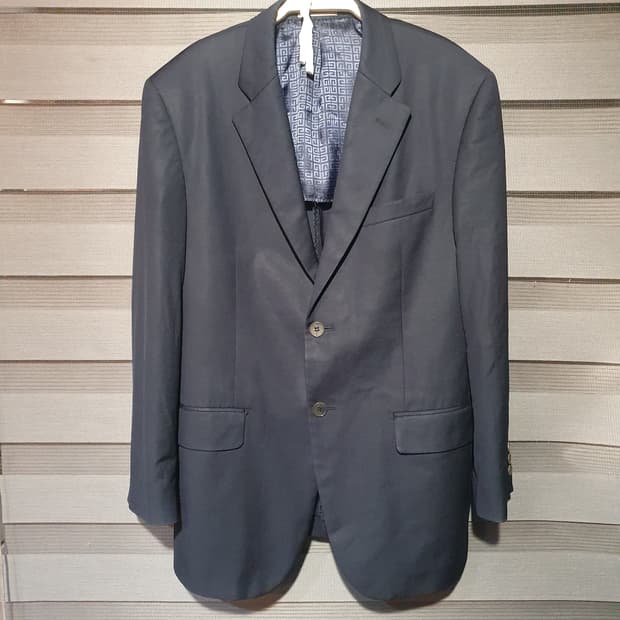 무배 지방시 남성 네이비 블레이저 100사이즈 추천합니다 2200309