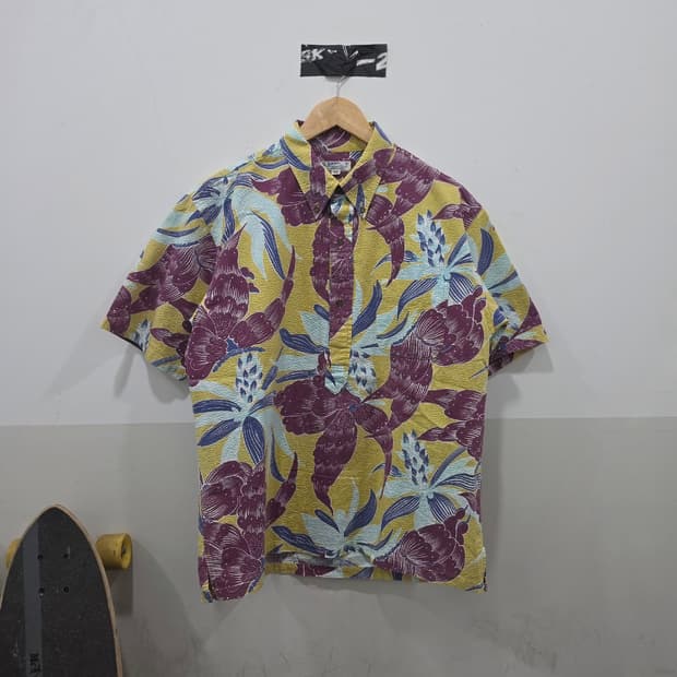 Sun Surf 시어서커 반팔 L