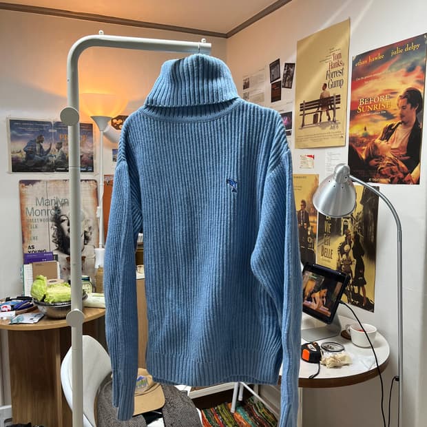 [L size] YK Studios 터틀넥 니트