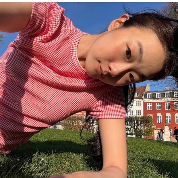 포니테일 롤라 체크 티