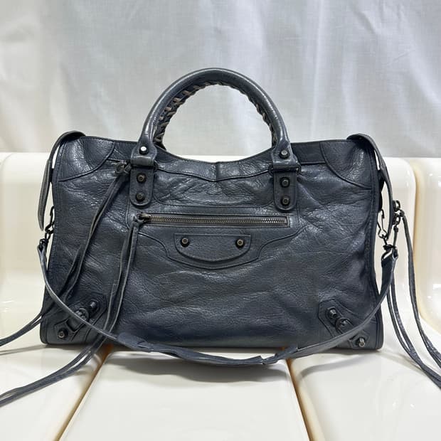 [A 정품] 발렌시아가 시티 모터백 미디움 다크그레이