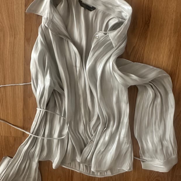 자라 새틴 블라우스 허리줄 