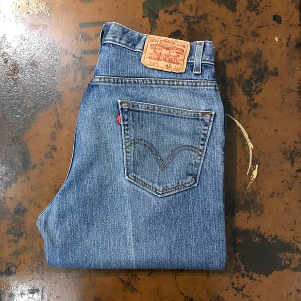 리바이스 550 중청 클래식 워싱 데님 팬츠 허리 34 사이즈 