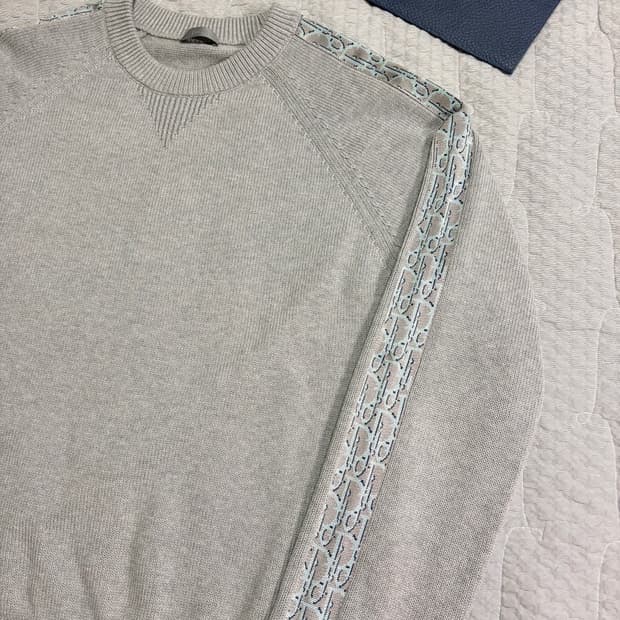 디올 인서트 니트