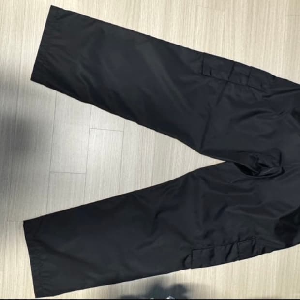 프라다 나일론 바지 판매