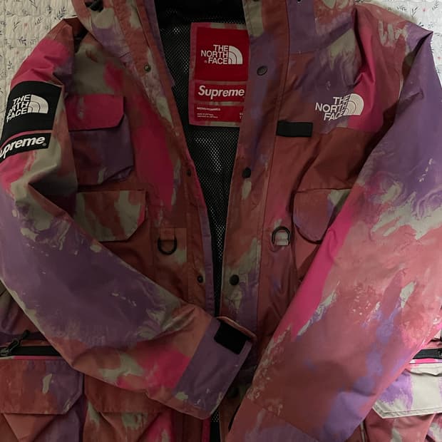 슈프림 멀티 카고 xl사이즈