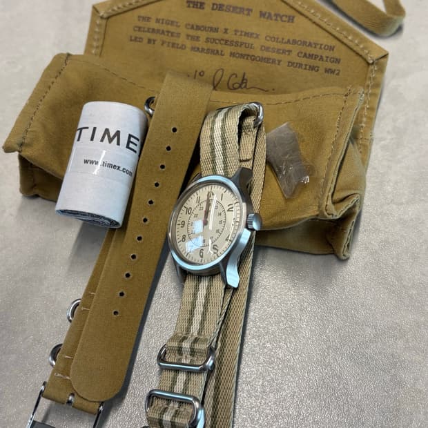 새상품) 타이맥스 X 나이젤 카본 데저트 워치