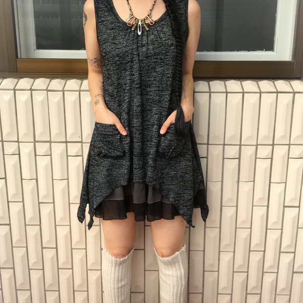 Unbalanced sleeveless onepiece