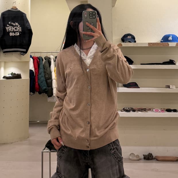 타미힐피거 스몰로고 베이지 캐시미어 가디건 U855