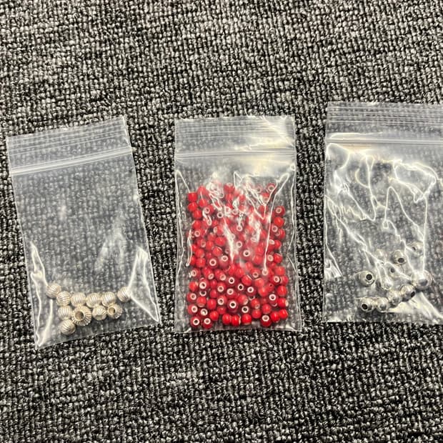 레드비즈 / 타디킹 실버비즈 