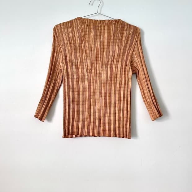 Slim pleats top / brick orange