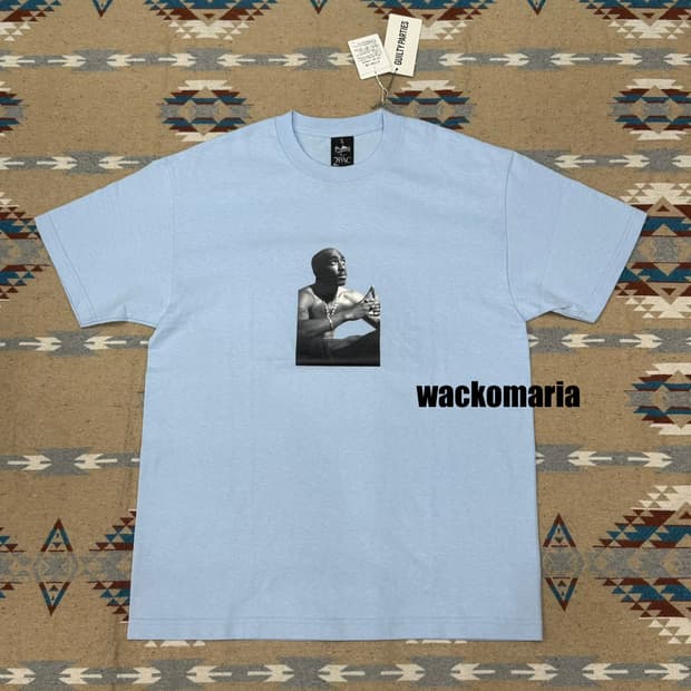 [L] 와코마리아 x 투팍 반팔 티셔츠 라이트 블루 