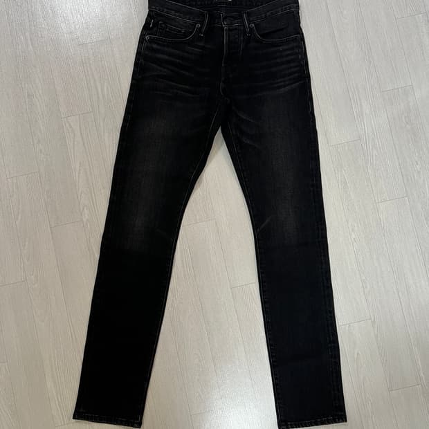 톰포드 TFD001 블랙진 슬림핏 30사이즈