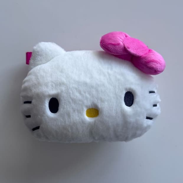 MINI SHOULDER BAG 키티 미니 숄더백