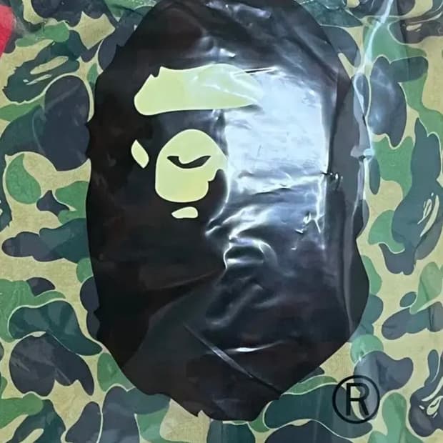 베이프 샤크후드 카모 