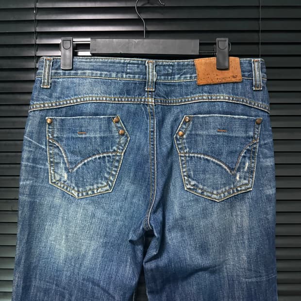 X.FEEL 로우라이즈 데님 워싱 29 일본 빈티지 플레어진 락 펑크 찡