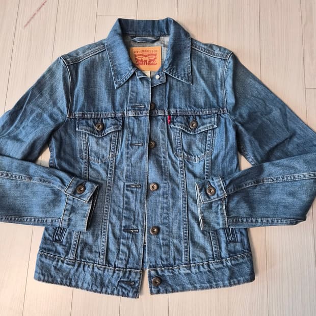 리바이스 정품 3세대 트러커 데님 재킷 (XS)