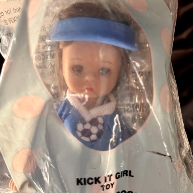 맥마담 축구소녀 미개봉 인형