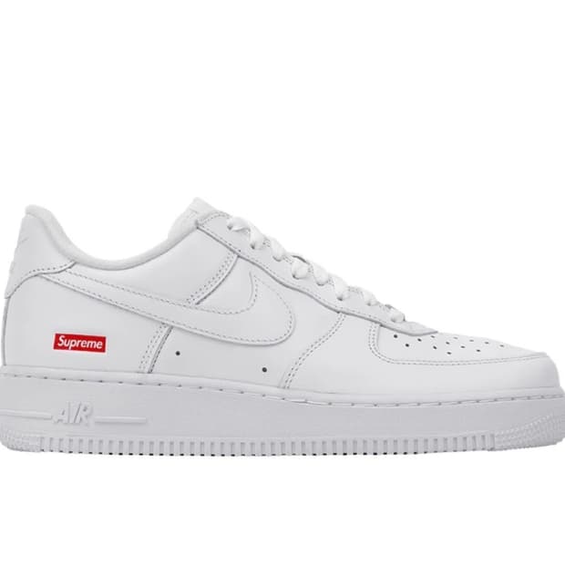 나이키 x 슈프림 에어포스 1 로우 화이트 250