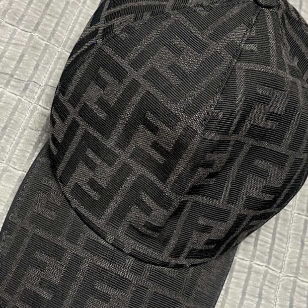 펜디 FF 자카드 볼캡 블랙