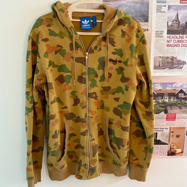 아디다스 후드집업 카모 