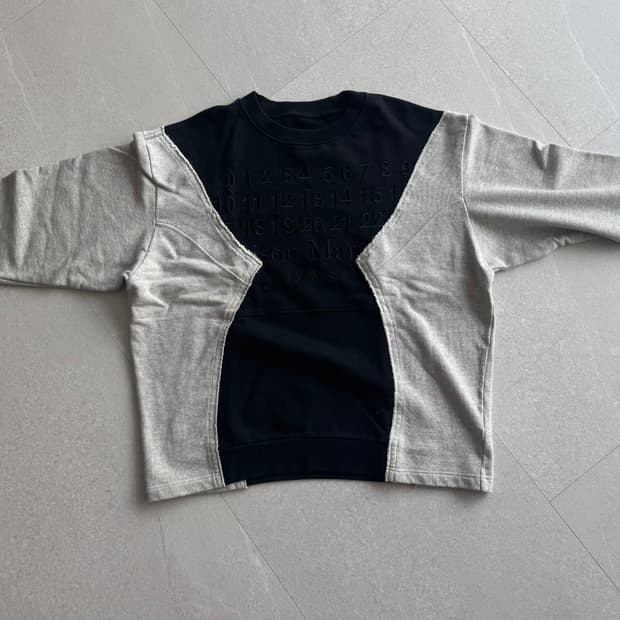 [50] 마르지엘라 20ss 디컨스트럭티드 투톤 맨투맨