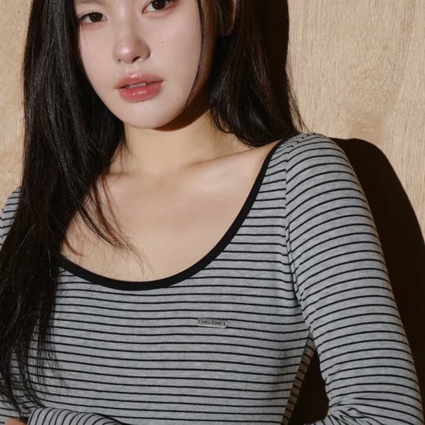 스트라이프 컬러레이션 롱 슬리브 [그레이]