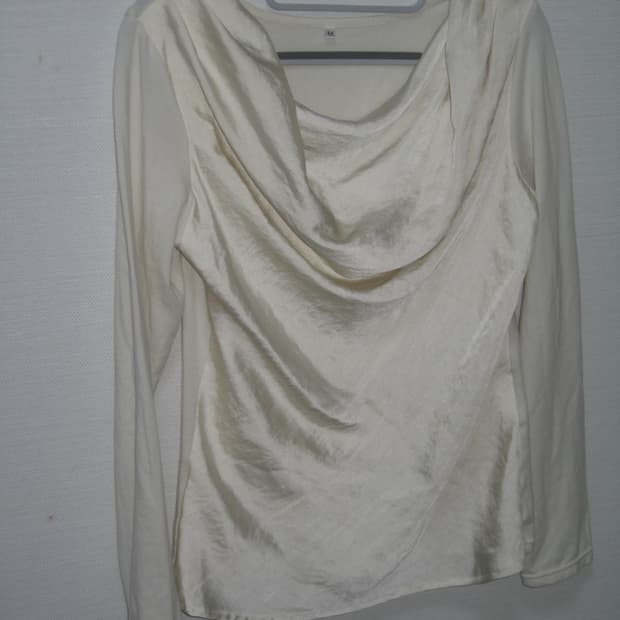 드레이프 티셔츠