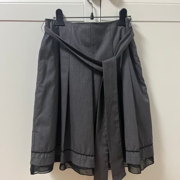 빈티지 차콜 레이어드 스트랩 스커트
