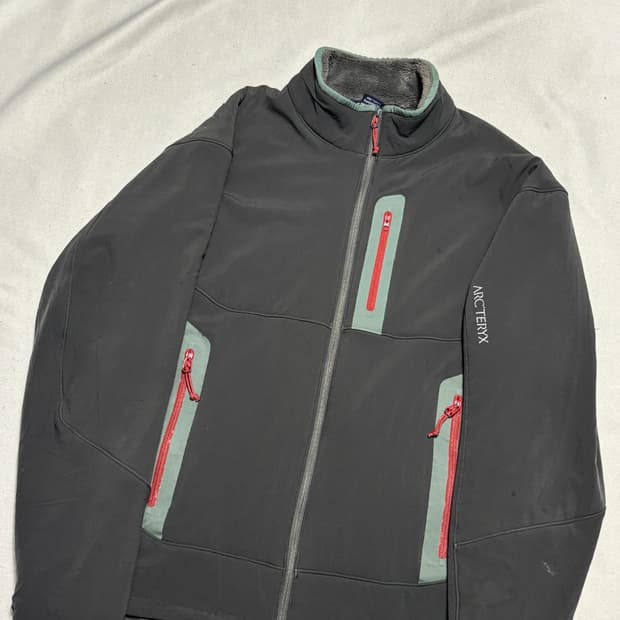 L 아크테릭스 플리스 자켓