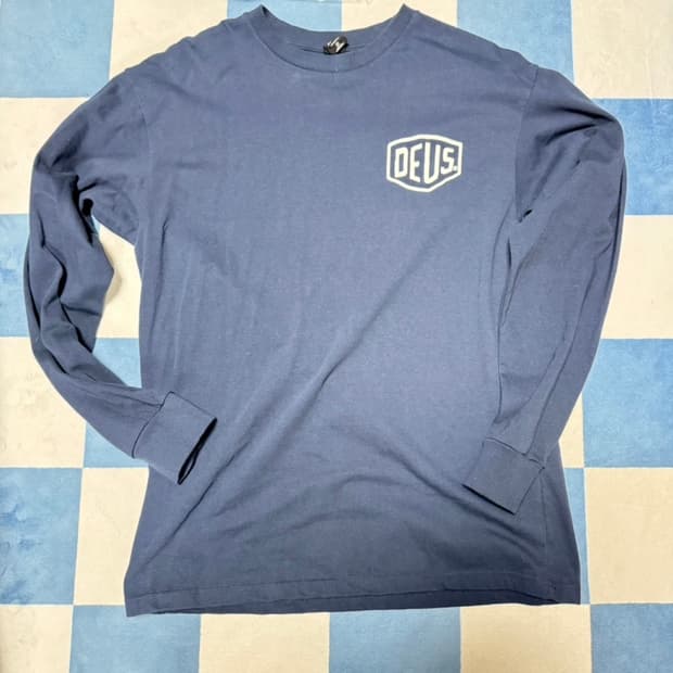 데우스 엑스 마키나 서울 롱슬리브 L(새상품)