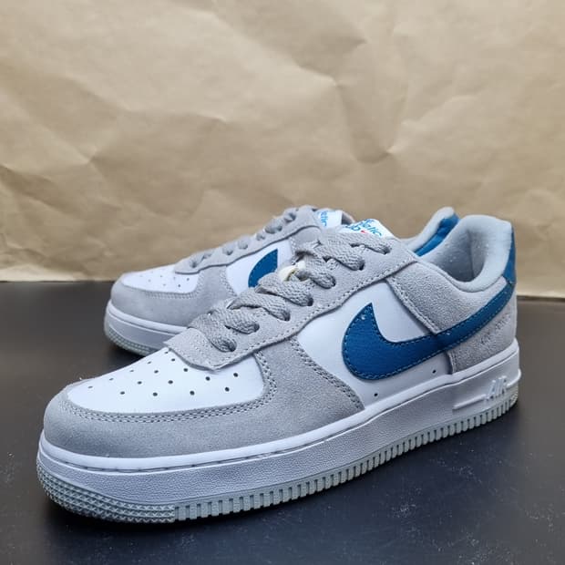 나이키 에어포스1 애슬레틱 운동화225