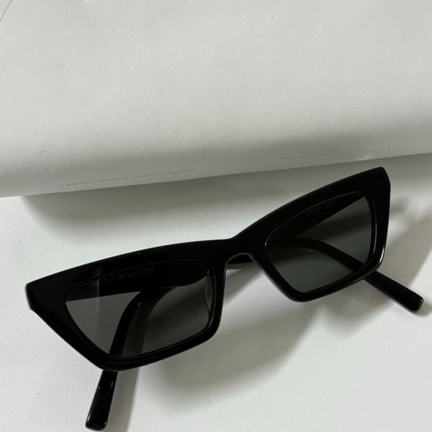 젠틀몬스터 찹쌀 제니 선글라스