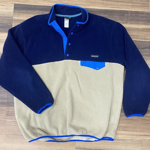 13FW 파타고니아 신칠라 스냅-T 플리스 네이비 베이지 블루 포켓