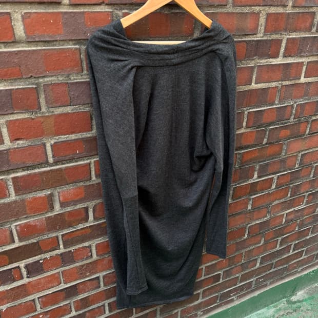 할무트랭 비대칭 원피스