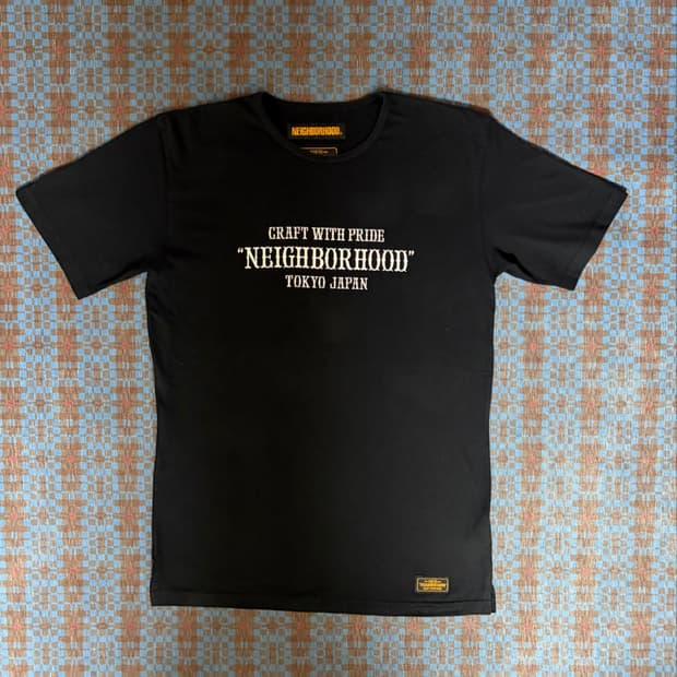 Neighborhood tee xl