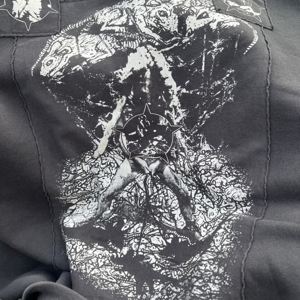 앙팡리쉬데프리메  서울익스후디집업팝니다