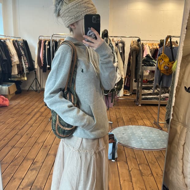 폴로 그레이 후드 니트