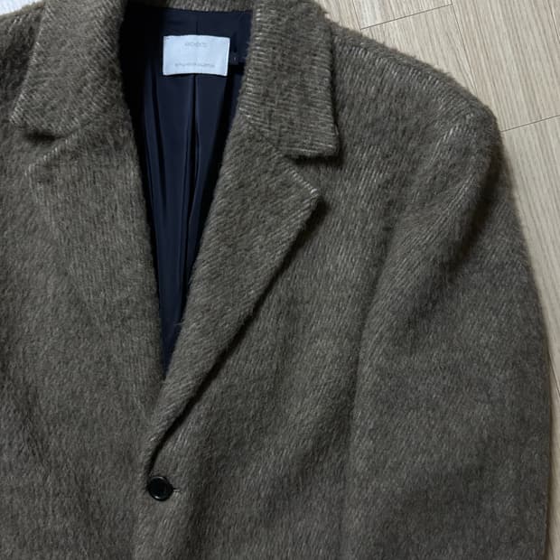 24FW 아모멘토 헤어리 코트 L 