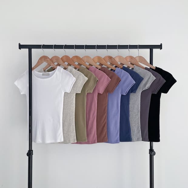 데일리 슬림 U넥 크롭 반팔티