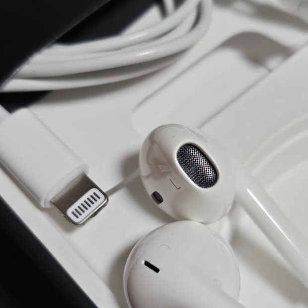 🎧 애플 정품 EarPods 라이트닝 8핀 유선이어폰 | 미사용 새상품