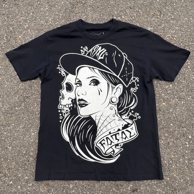 Fatal Clothing 반팔티