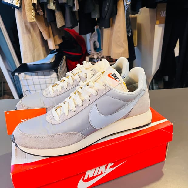 나이키 테일윈드 79 (280mm)