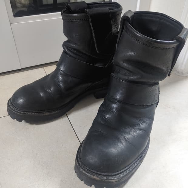 율리우스 엔지니어부츠