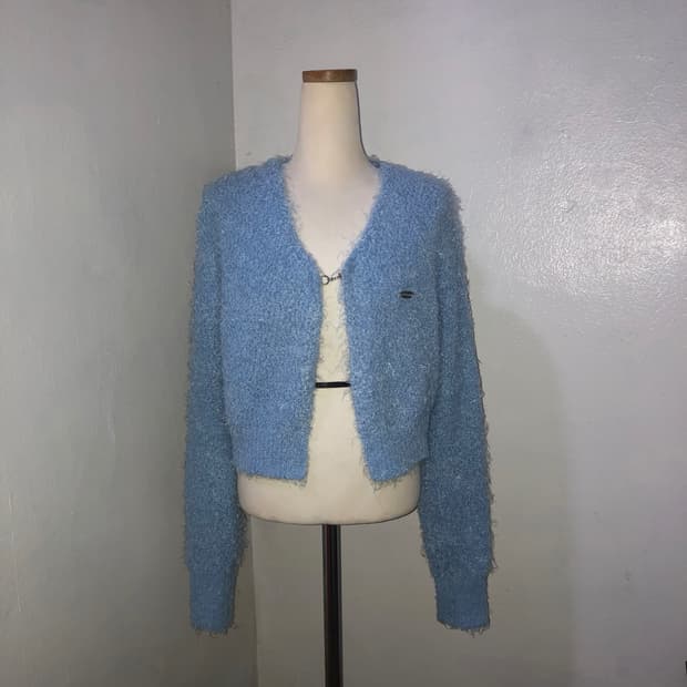 러브이즈트루 앙고라 니트 가디건 라이트블루 free