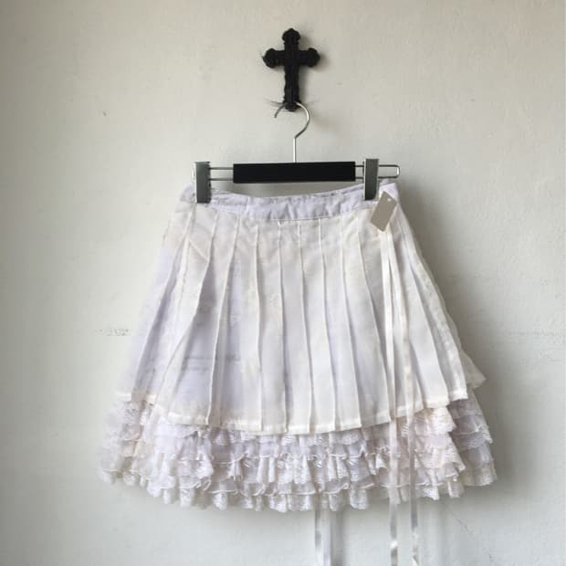 H naoto skirt